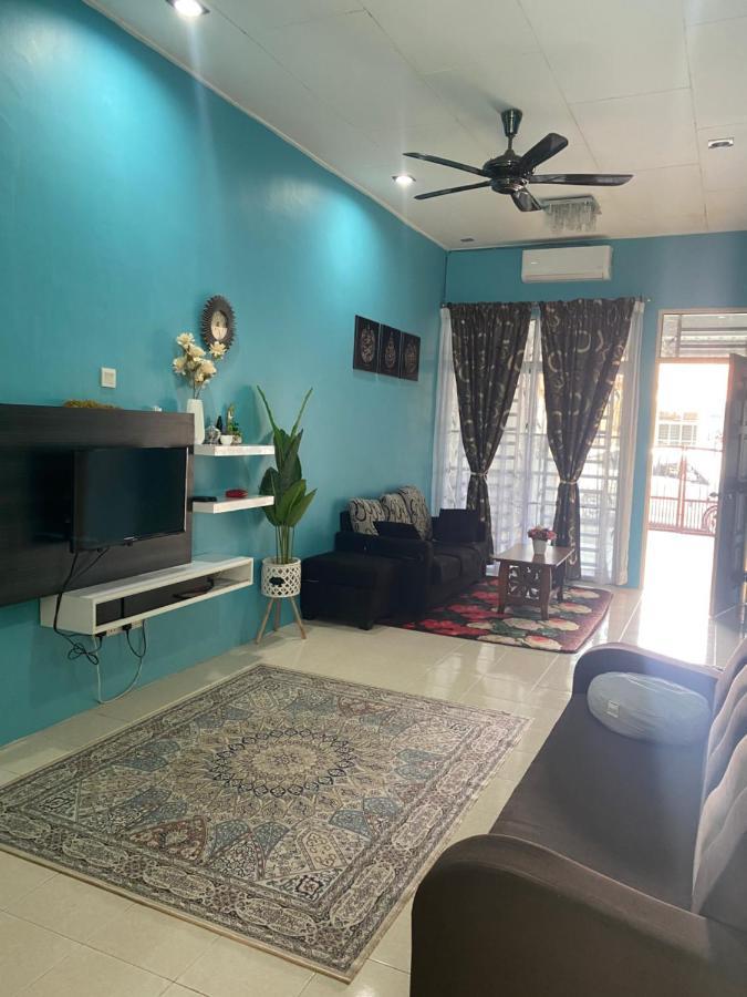 Homestay Desa Tikam Batu Sungai Petani Esterno foto